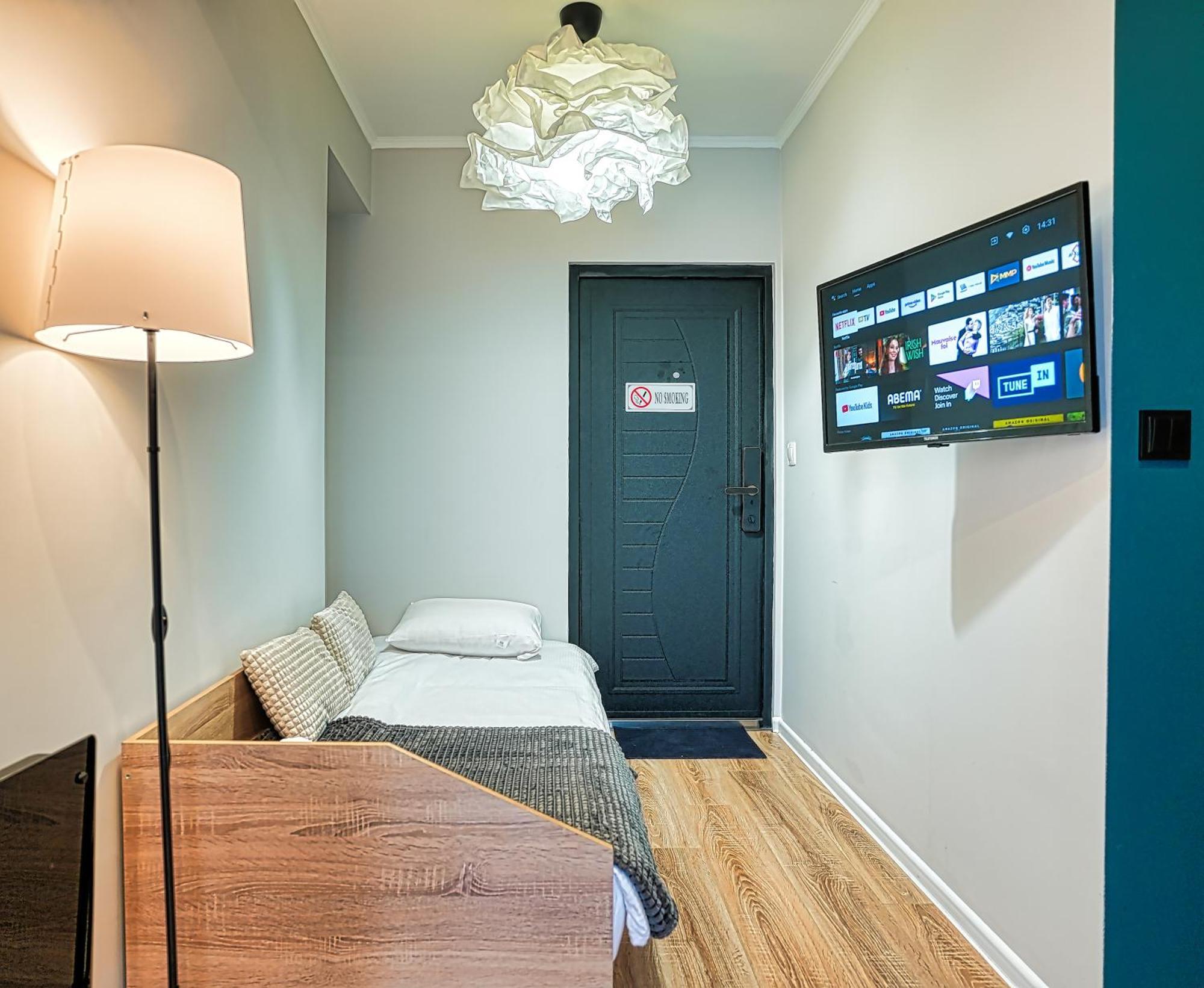 Lily'S Studio 2 By Bulgarentals - Central Sofia Luaran gambar
