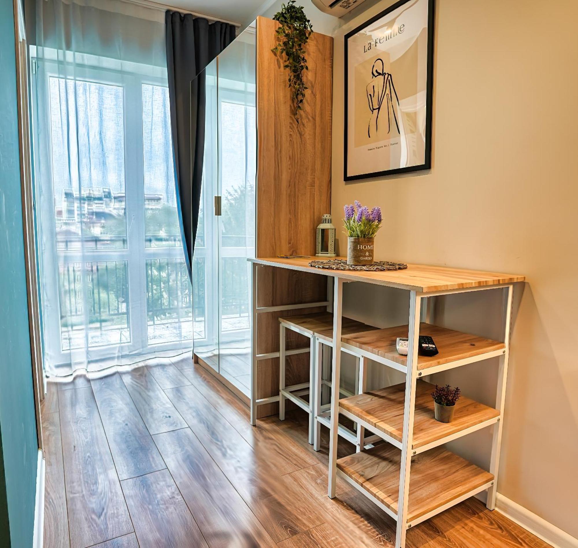Lily'S Studio 2 By Bulgarentals - Central Sofia Luaran gambar